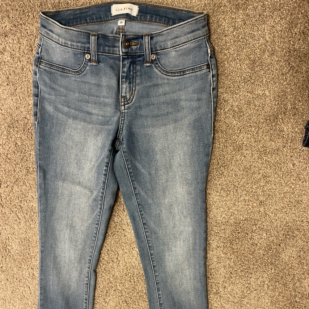 Lila Ryan light blue skinny jeans